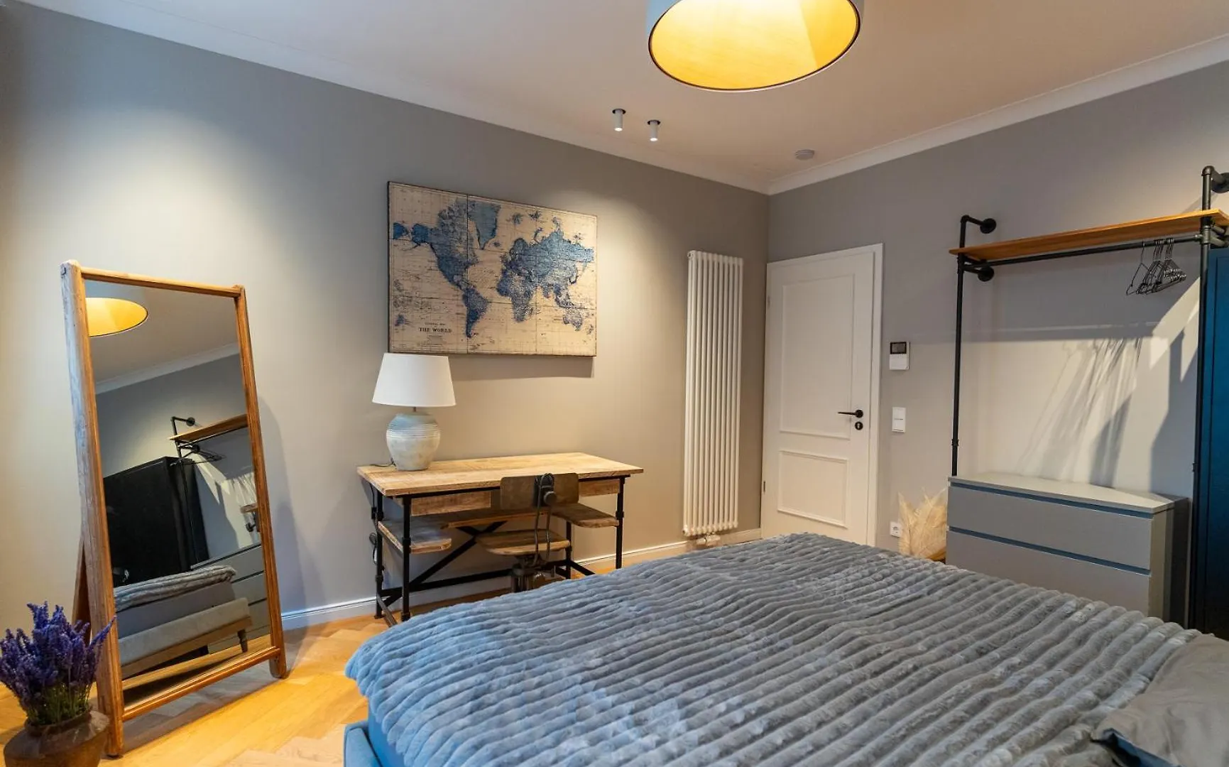 Apartment Wunderschoenes Altbaujuwel In Ruhiger Innenstadtlage Augsburg